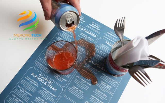 việc in menu nhựa giúp cho việc bảo quản menu được dể dàng hơn